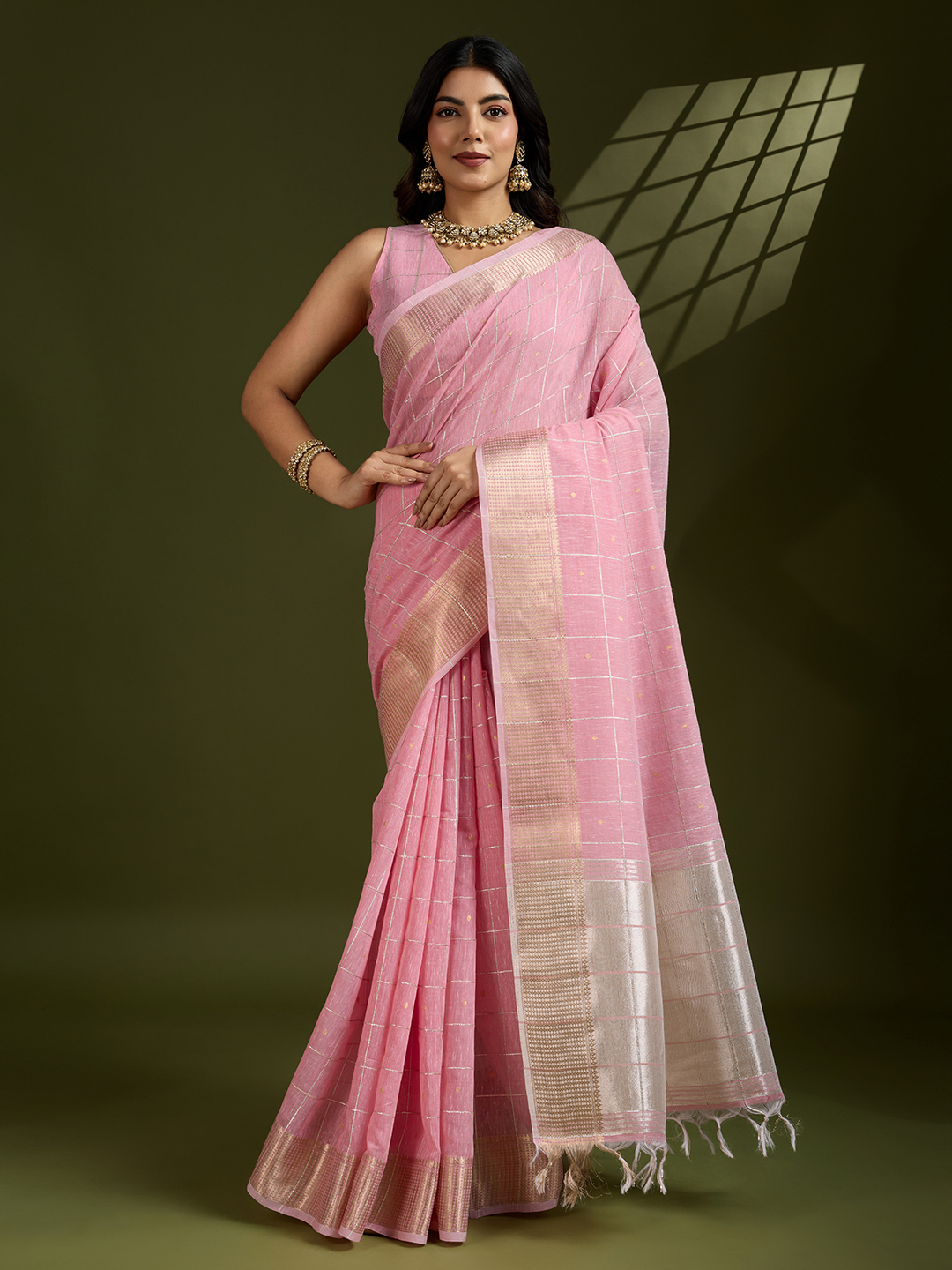 All Over Checks Zari Woven Soft Silk Saree for Women with Zari Woven Pallu