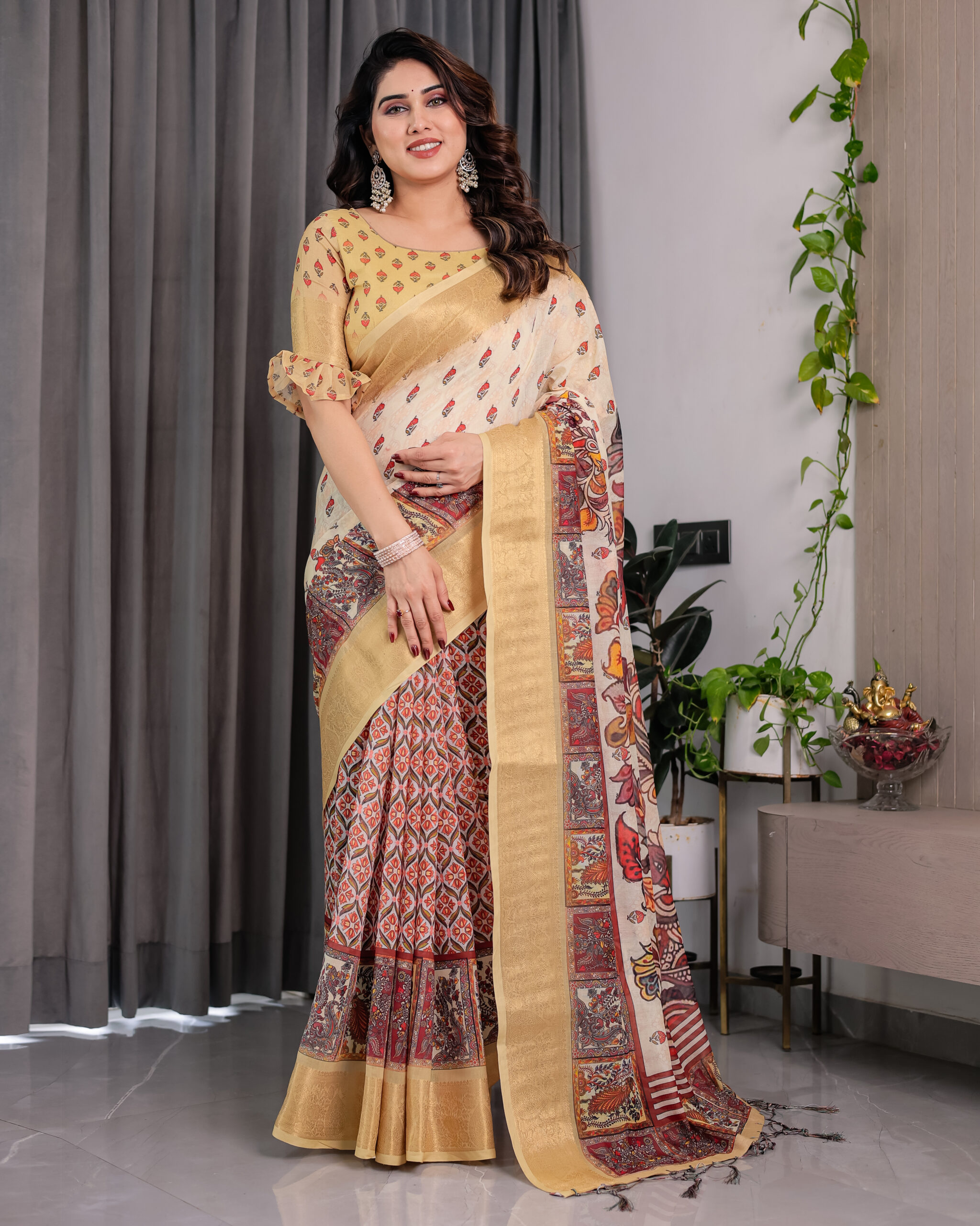 Classic Pure Linen Handloom Saree with Delicate Floral Motifs